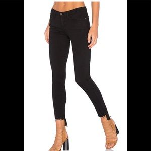 FRAME Le Skinny De Jeanne Unfinished Hem